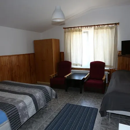 Villadudek Quarto em Acomodações Particulares